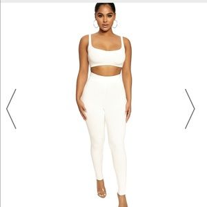 Naked wardrobe leggings